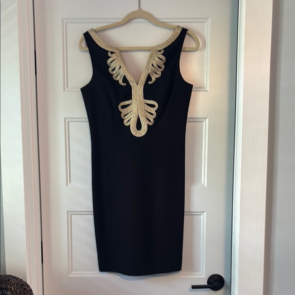Lilly Pulitzer Vali Shift Dress in Black with Gold Accents
